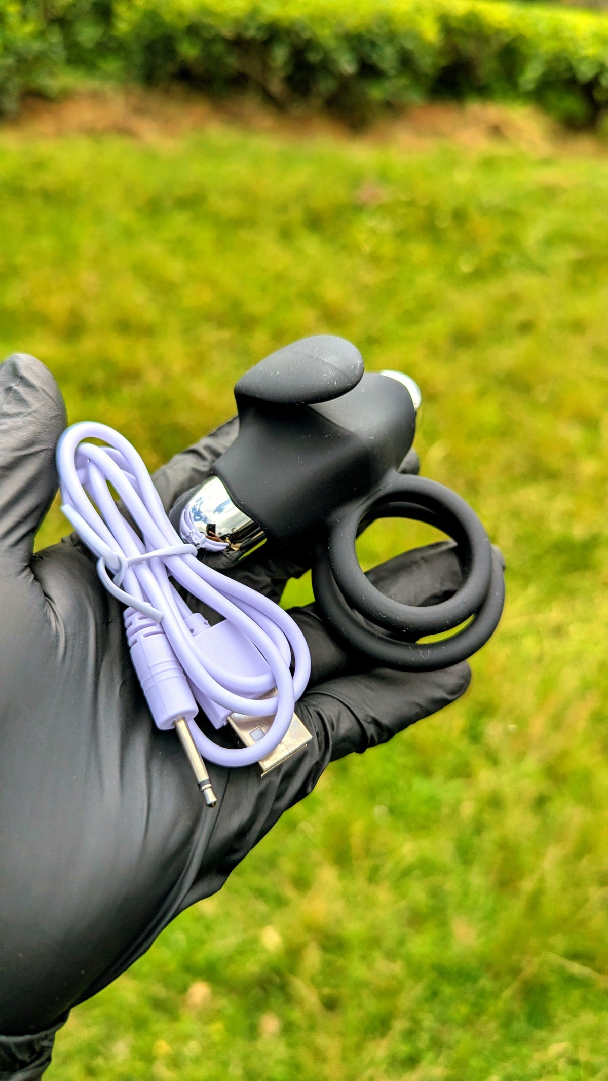 Vibrating Rabbit Cockring.(Rechargeable)